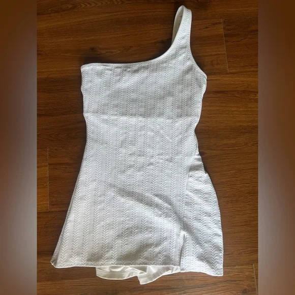 Beach Riot | Dresses | Beach Riot Elise Dress One Shoulder White Textured  Mini Dress Shorts Size M | Poshmark
